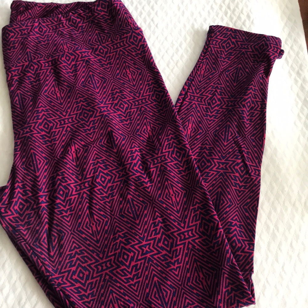 Lularoe TC Geometric Pattern Leggings - Worn Once